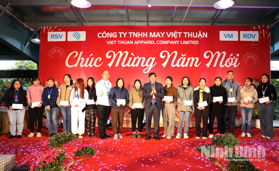 Chương tr&igrave;nh &ldquo;Tết sum vầy 2026&rdquo; tại C&ocirc;ng ty TNHH May Việt Thuận v&agrave; C&ocirc;ng ty TNHH Việt Mỹ
