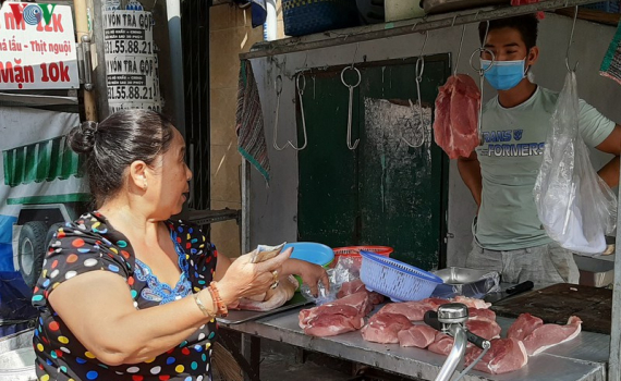 Gi&aacute; heo hơi giảm, người ti&ecirc;u d&ugrave;ng chưa được hưởng lợi nhiều