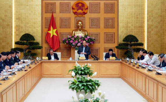 Khẩn trương th&aacute;o gỡ vướng mắc kinh ph&iacute; cho ng&agrave;nh đường sắt
