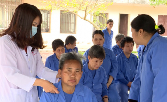 ​​​Người thầy thuốc của những bệnh nh&acirc;n &ldquo;đặc biệt&rdquo;