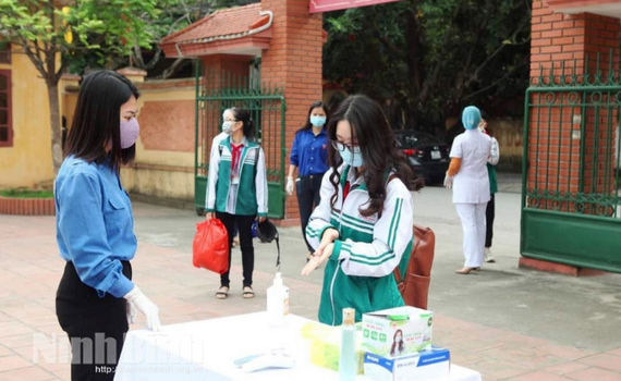 Ninh B&igrave;nh: Học sinh tiếp tục nghỉ học đến hết ng&agrave;y 21/2