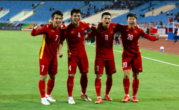 Tuyển Việt Nam l&agrave;m n&ecirc;n lịch sử Đ&ocirc;ng Nam &Aacute; ở v&ograve;ng loại World Cup