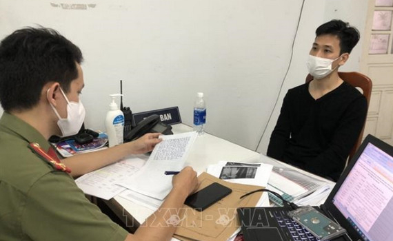 Bắt giữ đối tượng sử dụng mạng x&atilde; hội để lừa đảo h&agrave;ng trăm triệu đồng