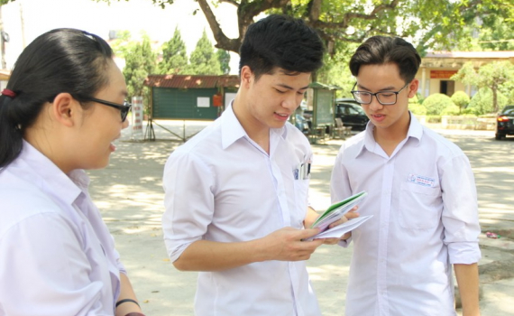 Giảm điểm ưu ti&ecirc;n x&eacute;t tuyển đại học năm 2023: Sẽ kh&ocirc;ng c&ograve;n th&iacute; sinh đạt điểm 30+