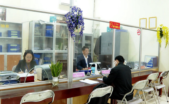 Gia Viễn c&ocirc;ng khai c&aacute;c hoạt động, n&acirc;ng cao sự h&agrave;i l&ograve;ng của người d&acirc;n