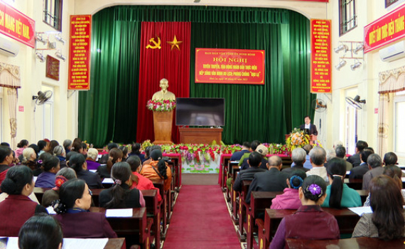 Tuy&ecirc;n truyền thực hiện nếp sống văn minh du lịch; ph&ograve;ng, chống đạo lạ tại x&atilde; Trường Y&ecirc;n, huyện Hoa Lư