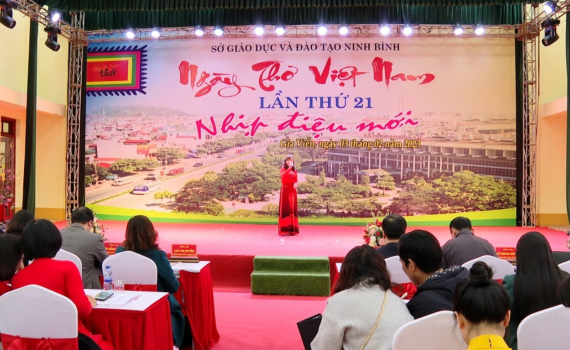 Sở Gi&aacute;o dục v&agrave; Đ&agrave;o tạo Ninh B&igrave;nh tổ chức ng&agrave;y thơ Việt Nam