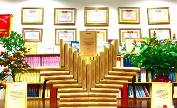 Ng&agrave;y mai, 2.2, sẽ ra mắt cuốn s&aacute;ch về ph&ograve;ng, chống tham nhũng, ti&ecirc;u cực của Tổng B&iacute; thư Nguyễn Ph&uacute; Trọng