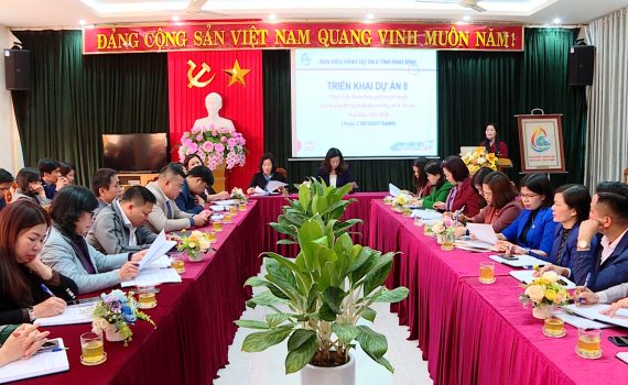 Thực hiện b&igrave;nh đẳng giới v&agrave; giải quyết những vấn đề cấp thiết đối với phụ nữ v&agrave; trẻ em