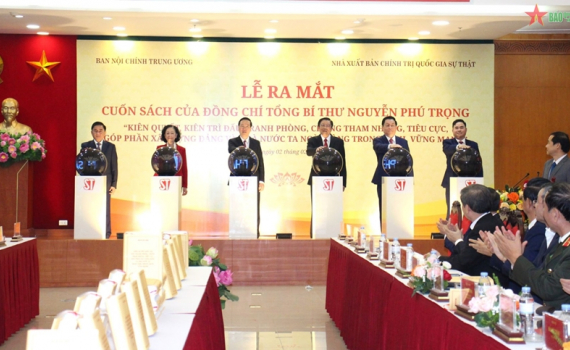 Ra mắt cuốn s&aacute;ch qu&yacute; về ph&ograve;ng, chống tham nhũng, ti&ecirc;u cực của Tổng B&iacute; thư Nguyễn Ph&uacute; Trọng