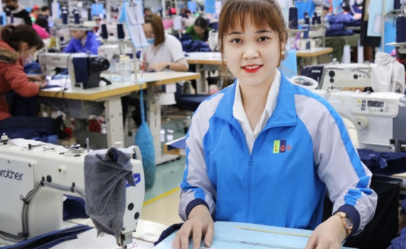 Tham mưu ban h&agrave;nh quy định mới về mức lương tối thiểu v&ugrave;ng cho năm 2024