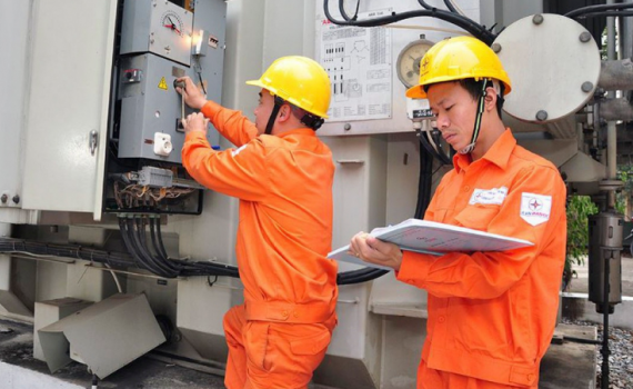 Gi&aacute; b&aacute;n lẻ điện mới tăng thế n&agrave;o so với gi&aacute; cũ?