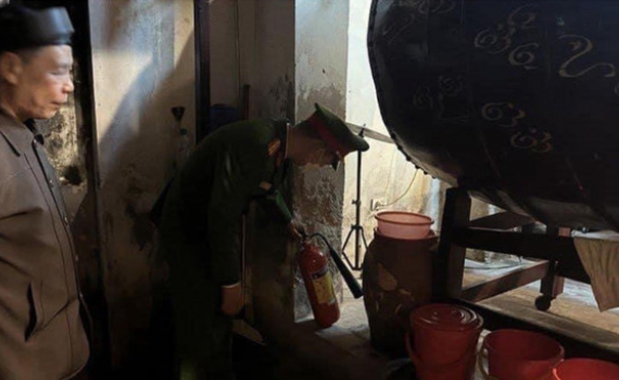 Tăng cường kiểm tra, tuy&ecirc;n truyền ph&ograve;ng ch&aacute;y chữa ch&aacute;y tại đền ch&ugrave;a, lễ hội đầu Xu&acirc;n