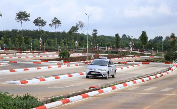 Ph&ograve;ng, chống ti&ecirc;u cực trong cấp, đổi Giấy ph&eacute;p l&aacute;i xe
