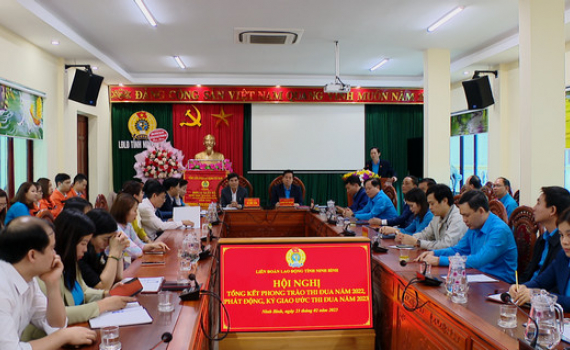 Li&ecirc;n đo&agrave;n Lao động tỉnh ph&aacute;t động thi đua năm 2023