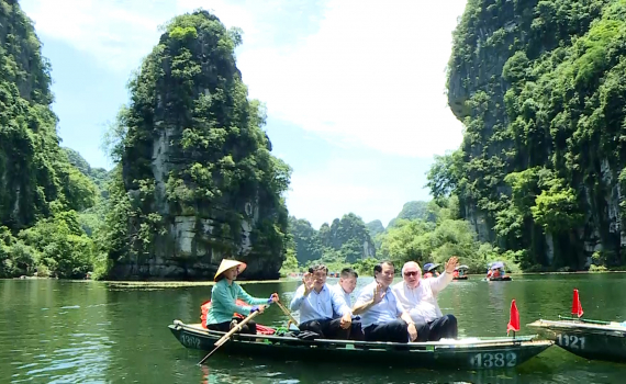 Ninh B&igrave;nh lọt top 10 điểm đến th&acirc;n thiện nhất thế giới