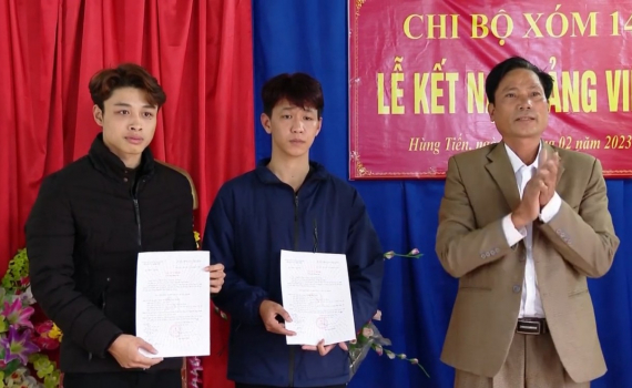 Ninh B&igrave;nh &ndash; Tạo nguồn ph&aacute;t triển đảng vi&ecirc;n từ thanh ni&ecirc;n nhập ngũ
