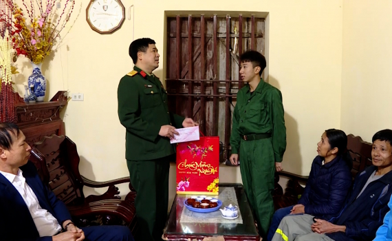 Thanh ni&ecirc;n huyện Hoa Lư sẵn s&agrave;ng l&ecirc;n đường nhập ngũ