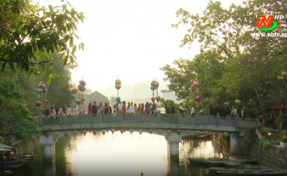 C&aacute;c điểm vui chơi ở th&agrave;nh phố Ninh B&igrave;nh thu h&uacute;t trẻ em trong dịp nghỉ tết