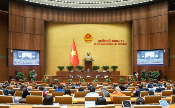 Quốc hội xem x&eacute;t c&ocirc;ng t&aacute;c nh&acirc;n sự trong tuần l&agrave;m việc cuối của kỳ họp