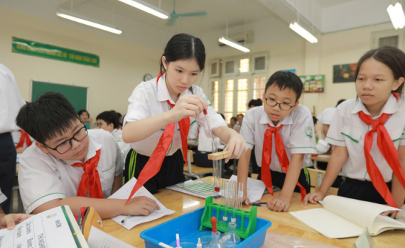 Th&ocirc;ng tư 29 dừng dạy th&ecirc;m, học th&ecirc;m: Kh&ocirc;ng c&ograve;n việc "trăm sự nhờ c&ocirc;"