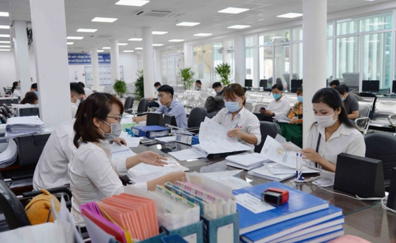 Thủ tướng Ch&iacute;nh phủ chỉ đạo triển khai Nghị quyết 190/2025/QH15 về xử l&yacute; một số vấn đề li&ecirc;n quan đến sắp xếp tổ chức bộ m&aacute;y nh&agrave; nước