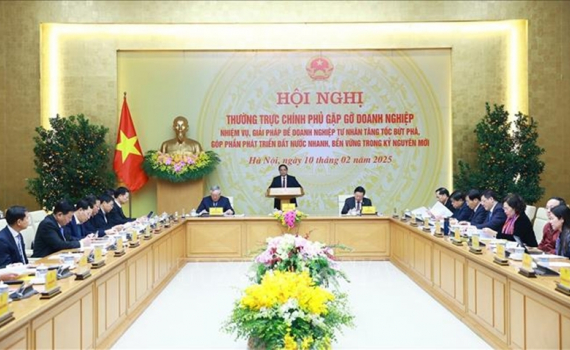 Thủ tướng Phạm Minh Ch&iacute;nh chủ tr&igrave; Hội nghị Thường trực Ch&iacute;nh phủ với doanh nghiệp h&agrave;ng đầu đất nước