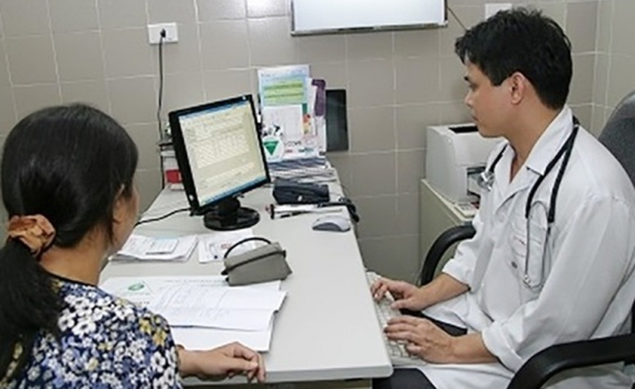 Đề xuất quy định mới về đơn thuốc, việc k&ecirc; đơn thuốc