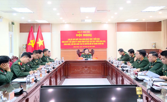 Triển khai Nghị quyết về đột ph&aacute; ph&aacute;t triển khoa học, c&ocirc;ng nghệ, đổi mới s&aacute;ng tạo v&agrave; chuyển đổi số trong Qu&acirc;n đội.  