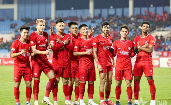 Nh&igrave;n lại lượt đi V-League 2024-2025: Chất lượng giảm, tranh c&atilde;i nhiều