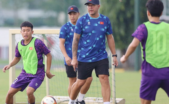 Đội tuyển U17 Việt Nam sẵn s&agrave;ng tranh v&eacute; World Cup