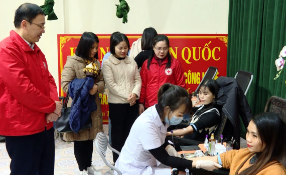 Gia Viễn tổ chức &ldquo;Lễ hội xu&acirc;n hồng&rdquo; năm 2025