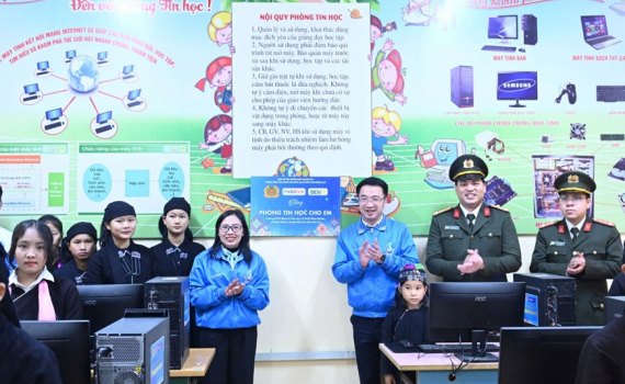 Triển khai phong tr&agrave;o "B&igrave;nh d&acirc;n học vụ số" tr&ecirc;n phạm vi to&agrave;n quốc