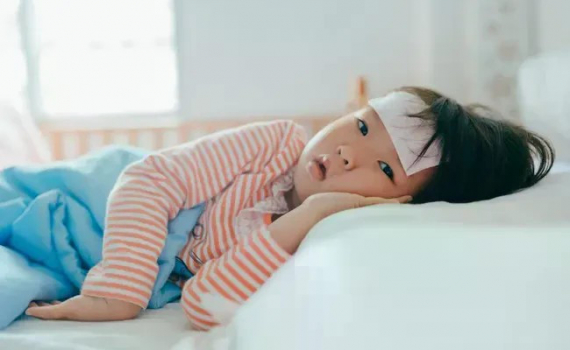 Cần ph&aacute;t hiện sớm v&agrave; chủ động ph&ograve;ng tr&aacute;nh hiệu quả c&uacute;m m&ugrave;a cho trẻ