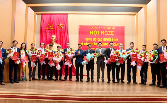 Y&ecirc;n Kh&aacute;nh c&ocirc;ng bố c&aacute;c Quyết định về c&ocirc;ng t&aacute;c tổ chức v&agrave; c&aacute;n bộ