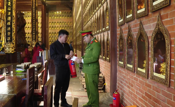 Đảm bảo an to&agrave;n ph&ograve;ng, chống ch&aacute;y nổ tại c&aacute;c khu, điểm du lịch tr&ecirc;n địa b&agrave;n tỉnh