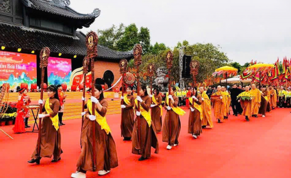 Gi&aacute; trị văn h&oacute;a - Nền tảng để ph&aacute;t triển du lịch t&acirc;m linh