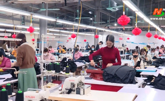 Kh&iacute; thế sản xuất c&ocirc;ng nghiệp - tiểu thủ c&ocirc;ng nghiệp đầu năm ở huyện Y&ecirc;n Kh&aacute;nh