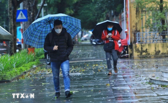 Thời tiết h&ocirc;m nay (6-2): Bắc Bộ mưa ph&ugrave;n k&egrave;m sương m&ugrave; rải r&aacute;c