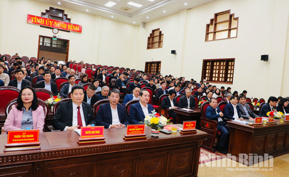 Hội nghị hiệp thương lần thứ ba, lựa chọn, lập danh s&aacute;ch những người đủ ti&ecirc;u chuẩn ứng cử đại biểu Quốc hội kh&oacute;a XVI