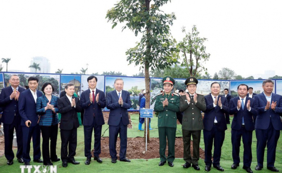 Tổng B&iacute; thư T&ocirc; L&acirc;m: Nu&ocirc;i dưỡng t&igrave;nh y&ecirc;u thi&ecirc;n nhi&ecirc;n trong mỗi người, nhất l&agrave; thế hệ trẻ