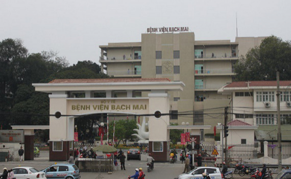 Bệnh viện Bạch Mai ra th&ocirc;ng b&aacute;o khẩn, tạm dừng kh&aacute;m bệnh theo y&ecirc;u cầu