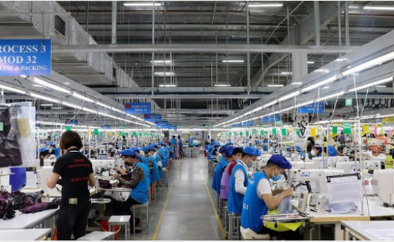 Chất lượng nguồn nh&acirc;n lực thấp: Đ&agrave;o tạo vẫn theo kiểu bao cấp