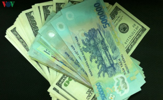 Gi&aacute; USD h&ocirc;m nay 5/3 giảm nhẹ