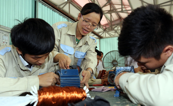 Cần sớm c&oacute; th&ocirc;ng tư hướng dẫn giảng dạy văn h&oacute;a THPT cho học sinh THCS học tại c&aacute;c trường nghề 