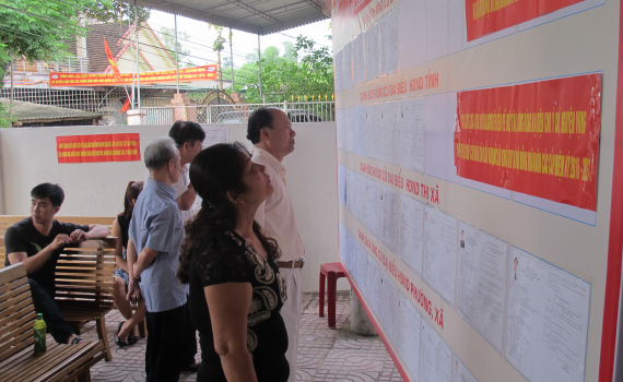 Chữ t&acirc;m kia mới bằng ba chữ t&agrave;i 