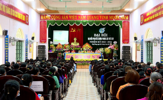 Đại hội đại biểu phụ nữ x&atilde; Đồng Phong