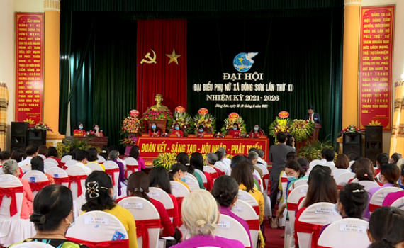 Đại hội đại biểu phụ nữ x&atilde; Đ&ocirc;ng Sơn