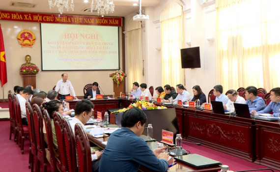 ​​​Đo&agrave;n gi&aacute;m s&aacute;t của Ủy ban T&agrave;i ch&iacute;nh - Ng&acirc;n s&aacute;ch của Quốc hội l&agrave;m việc với UBND tỉnh