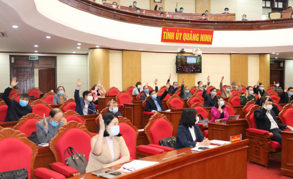Hướng về ng&agrave;y hội non s&ocirc;ng 
